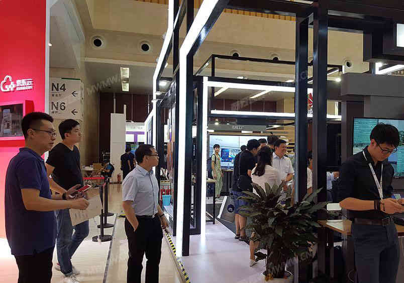 華朗源布藝有限公司參展廣州國際家具博覽會5